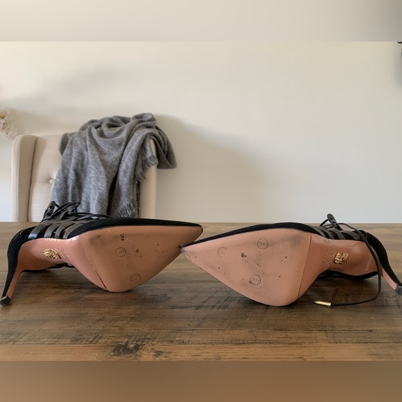 Gorgeous, sexy yet chic, Aquazurra Amazon heels. - Picture 2 of 5